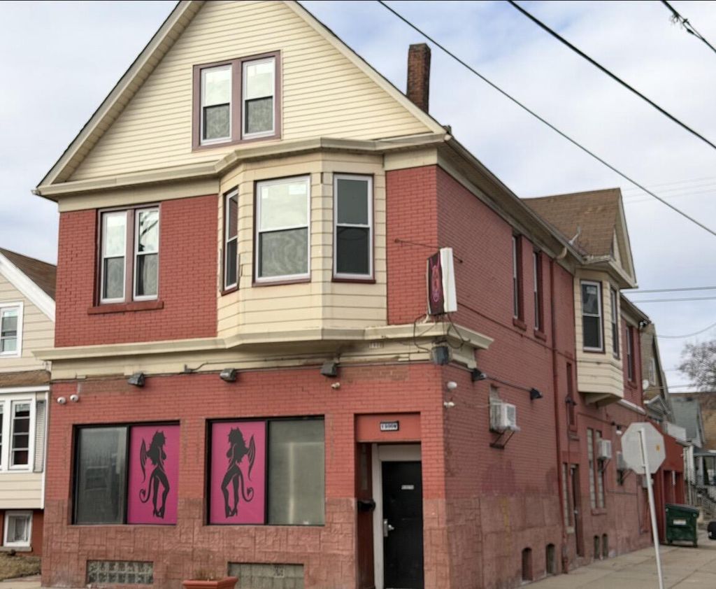 Is Dulce Diabla Heading to a High-Profile South Side Corner?